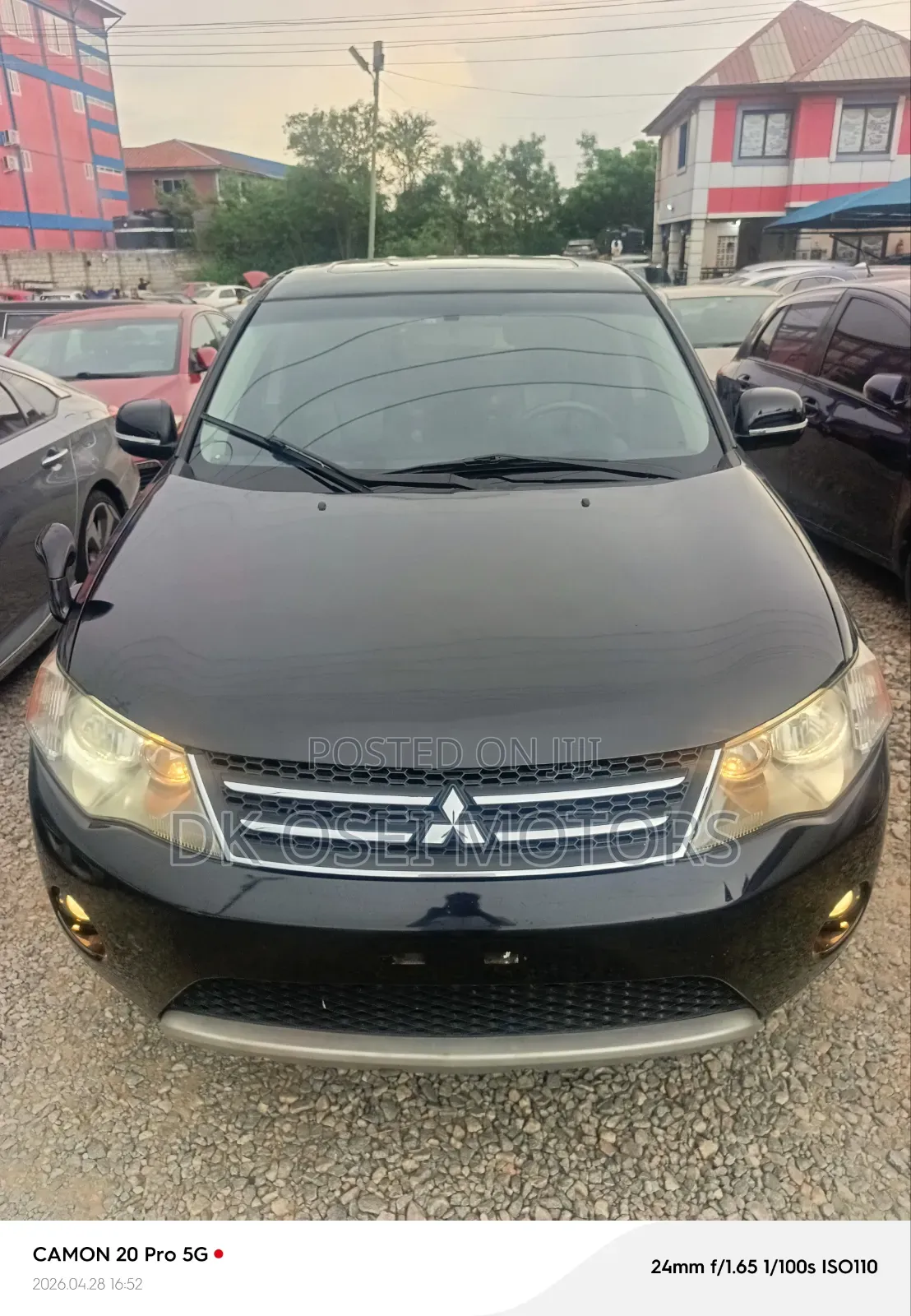 Mitsubishi Outlander SE 2011 Black