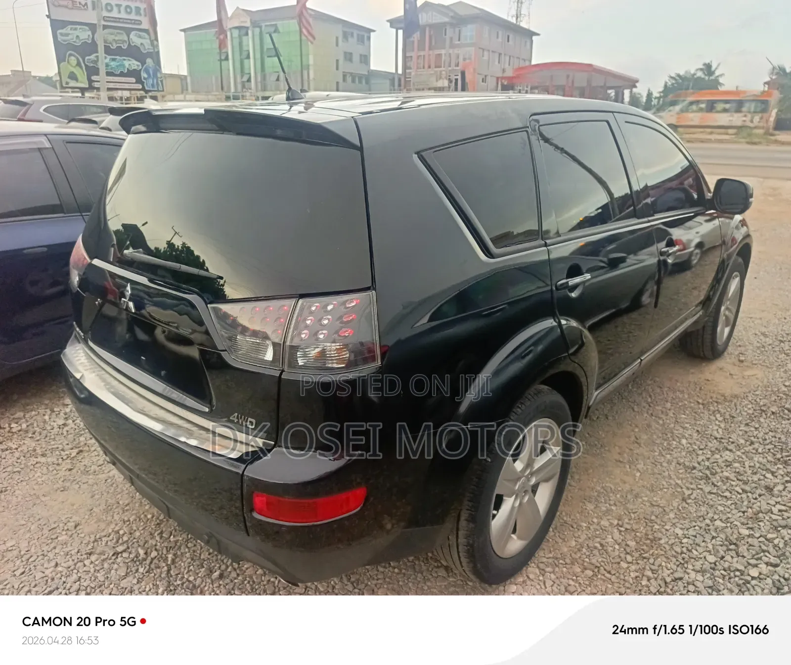 Mitsubishi Outlander SE 2011 Black