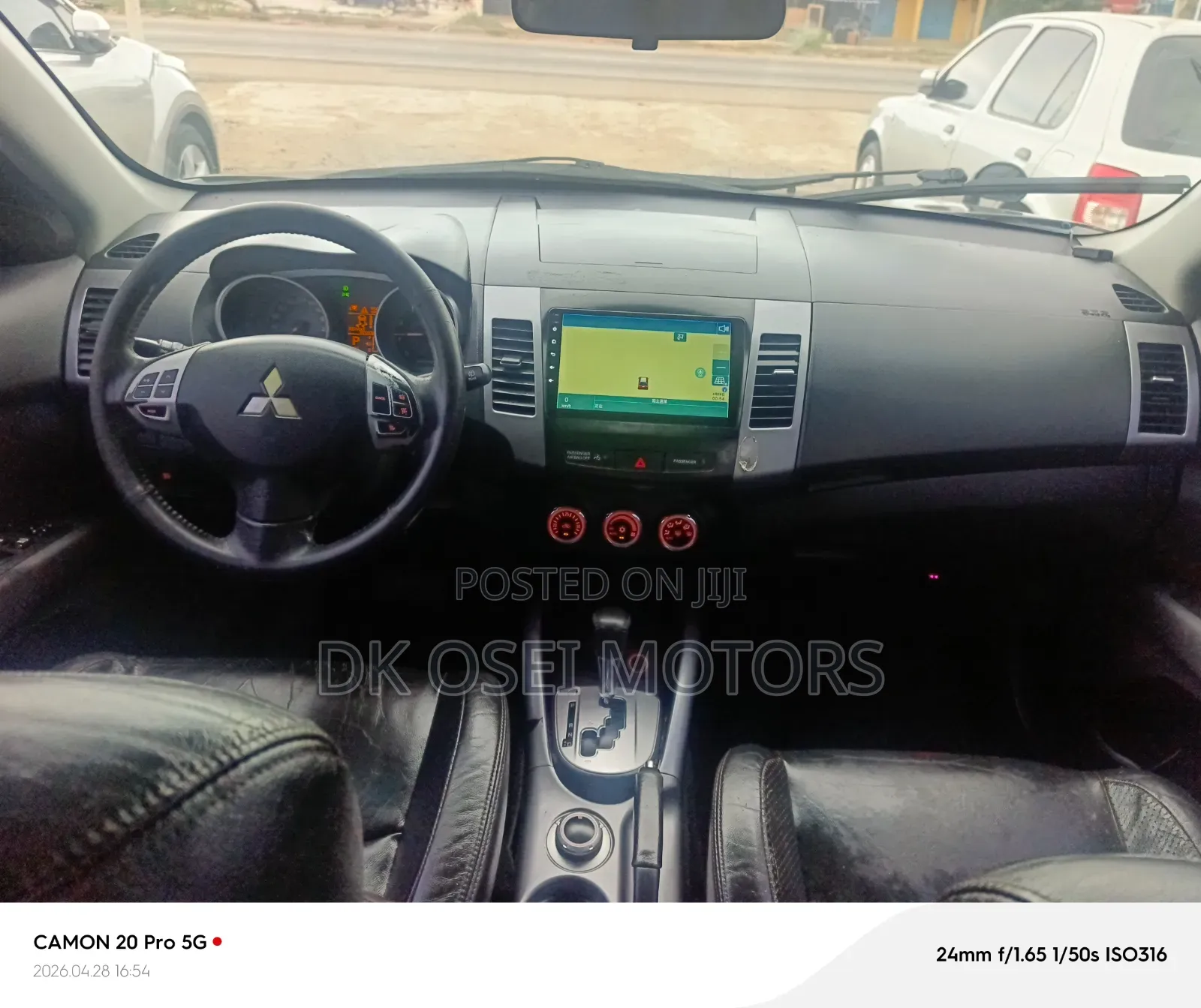 Mitsubishi Outlander SE 2011 Black