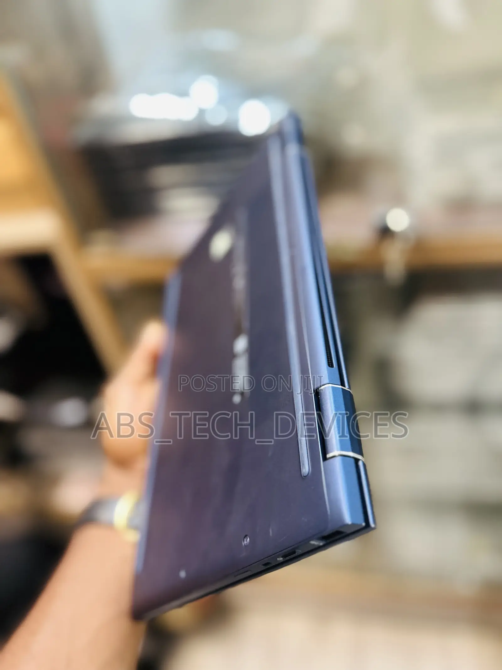 Laptop HP Dragonfly G4 16GB Intel Core i5 SSD 256GB