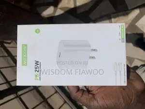 Original Medoosi iPhone Charger (Very Fast)