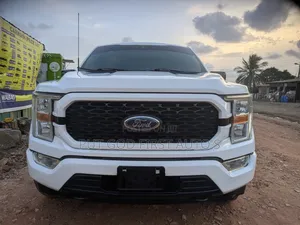 Ford F-150 2022 White