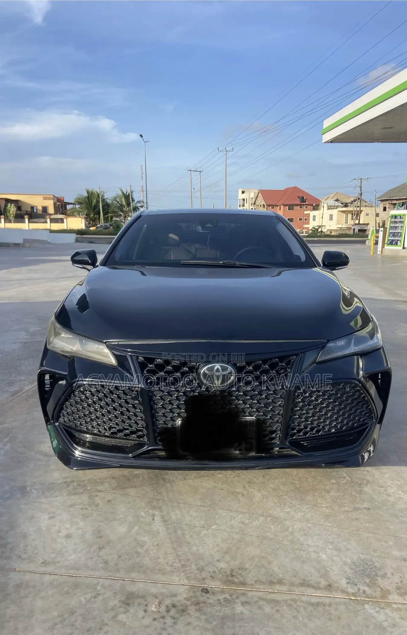 Toyota Avalon Limited FWD Sedan (3.5L V6 8A) 2019 Black