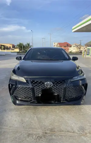 Toyota Avalon Limited FWD Sedan (3.5L V6 8A) 2019 Black