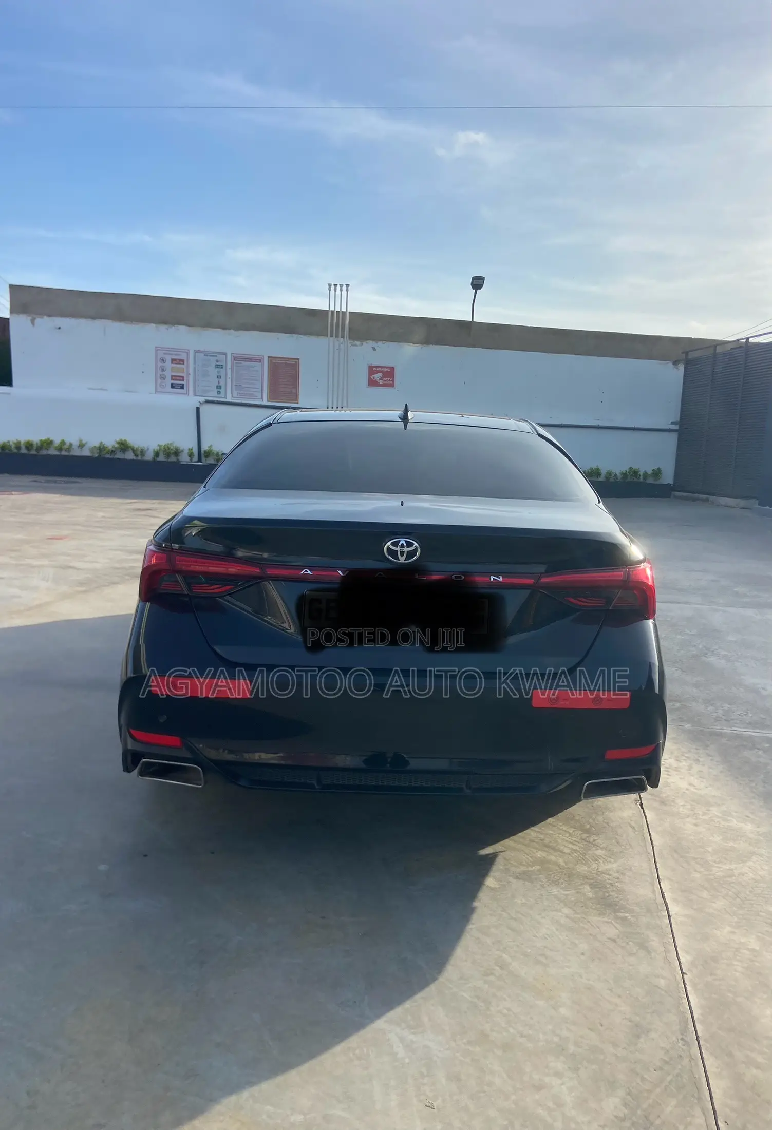 Toyota Avalon Limited FWD Sedan (3.5L V6 8A) 2019 Black