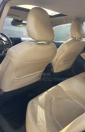 Toyota Avalon Limited FWD Sedan (3.5L V6 8A) 2019 Black