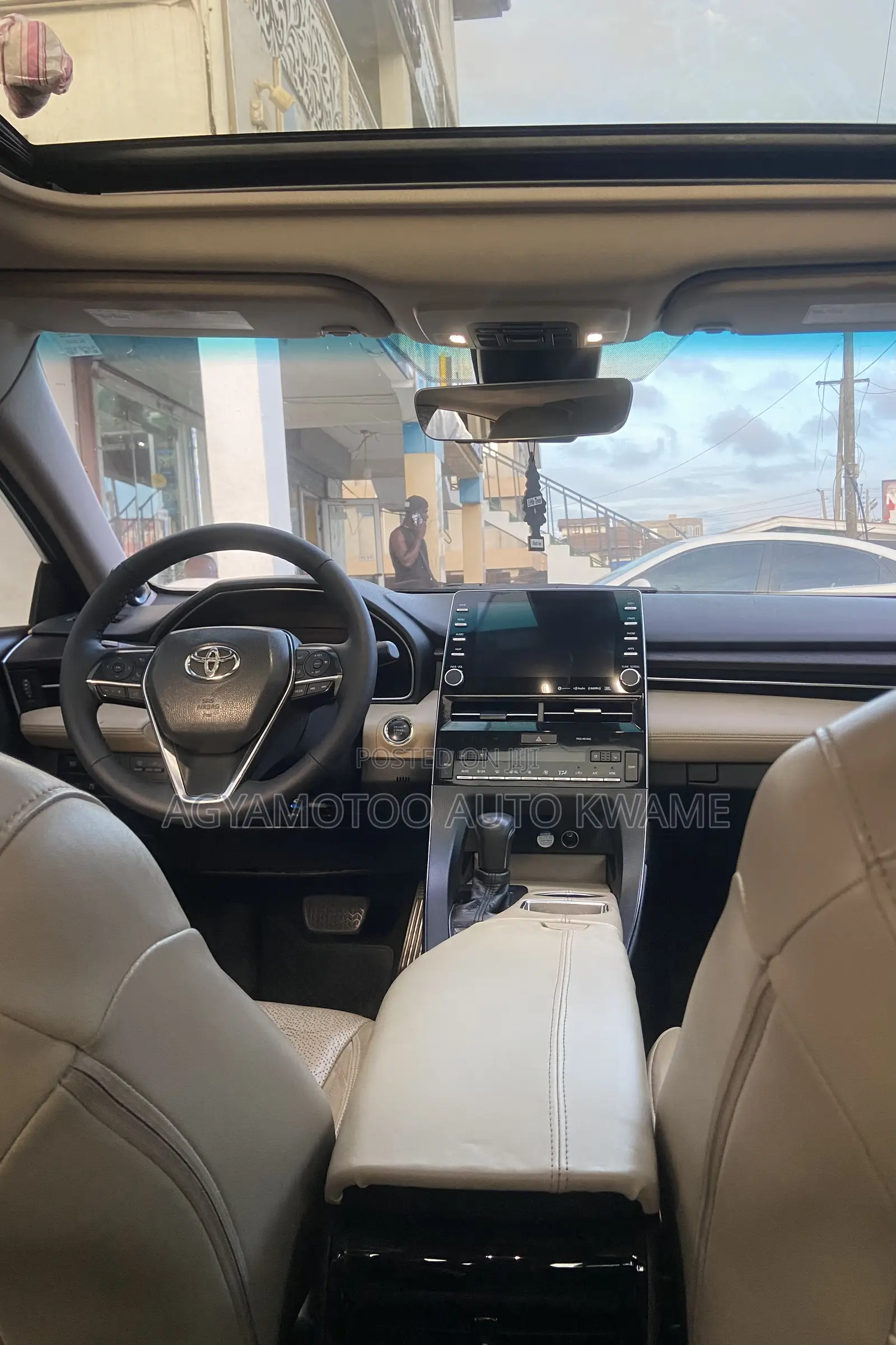 Toyota Avalon Limited FWD Sedan (3.5L V6 8A) 2019 Black