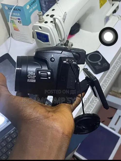 Nikon Coolpix P500
