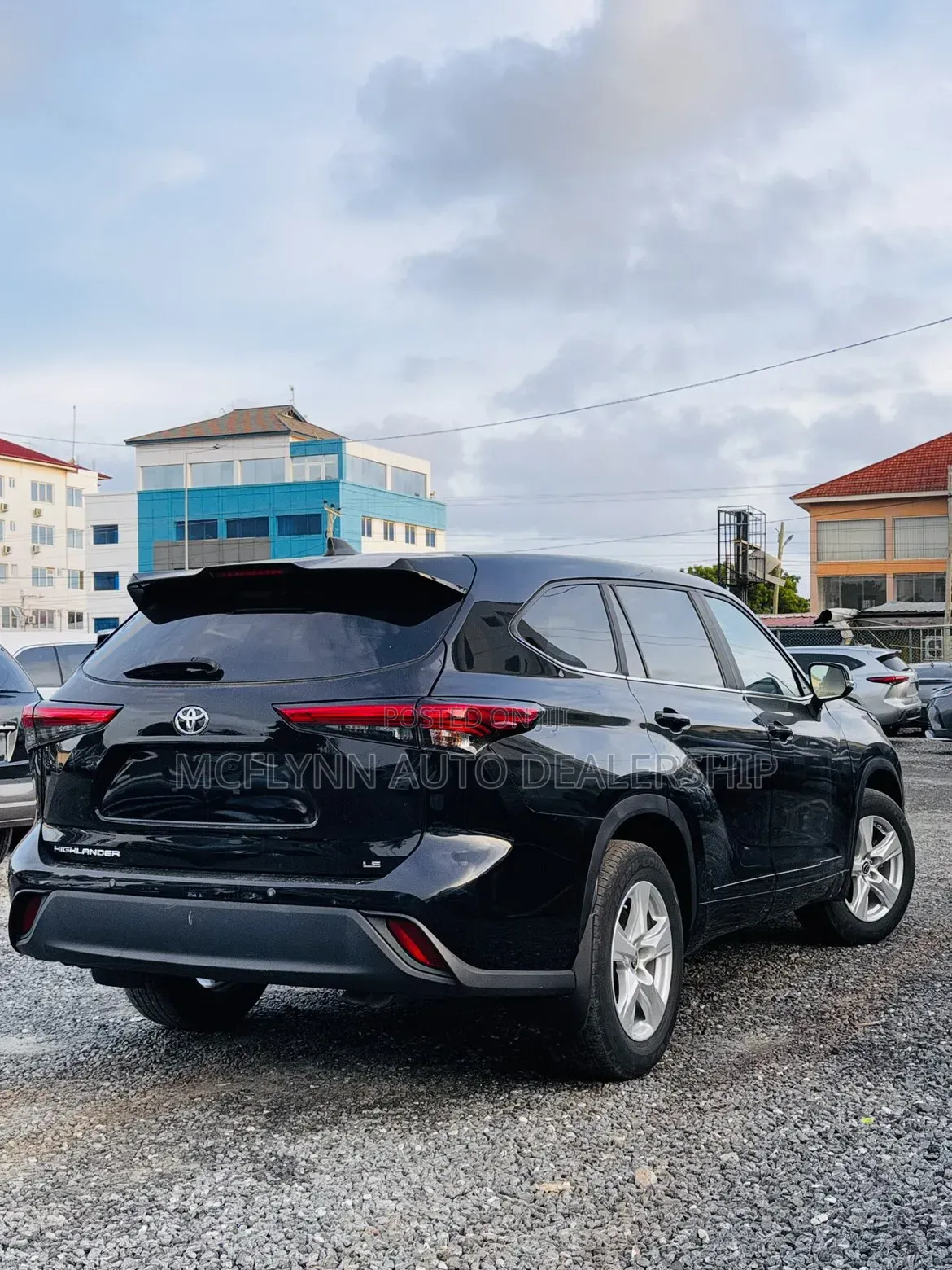 Toyota Highlander LE FWD 2023 Blue