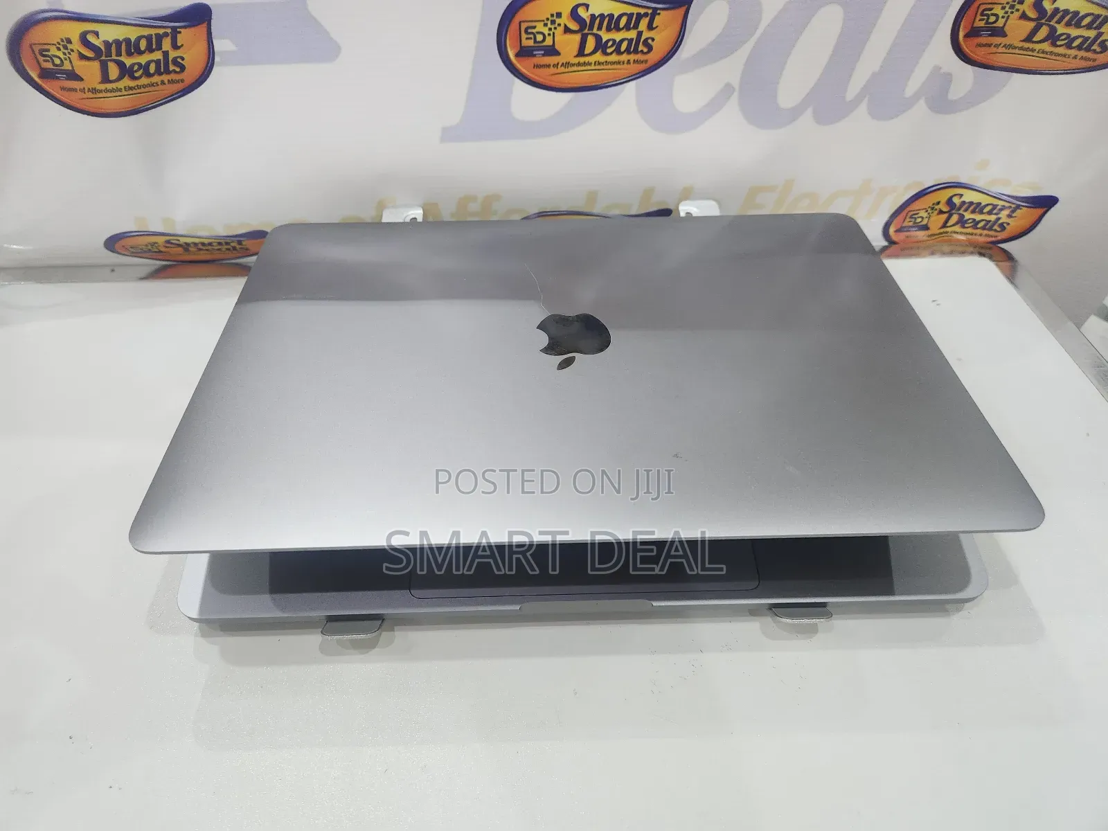 Laptop Apple MacBook Pro 2020 16GB Intel Core i5 SSD 512GB
