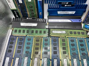 Desktop/Server Ram Modules - Ddr3 Ddr4 Corsair/Hynix/Micron/Samsung