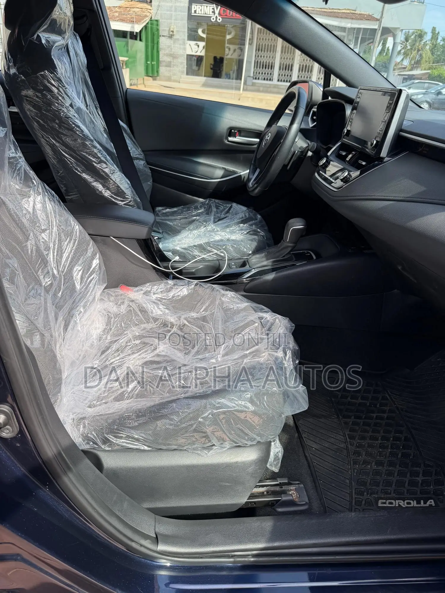 Toyota Corolla SE 2022 Blue
