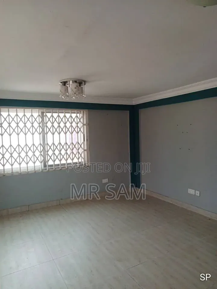 10bdrm House in Tuba To Kokrobitey, Ga South Municipal for rent