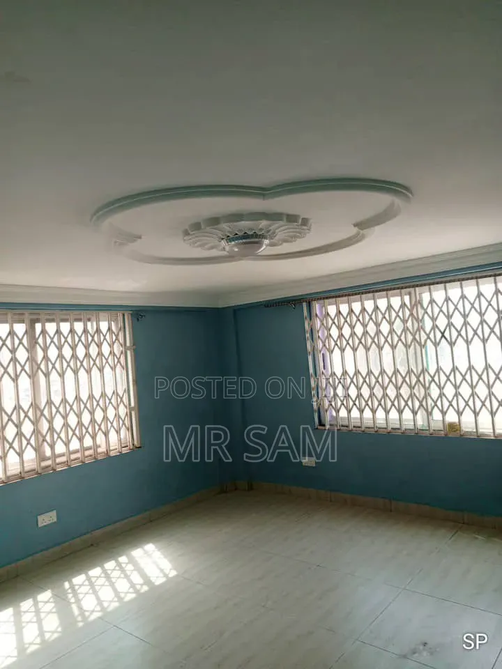 10bdrm House in Tuba To Kokrobitey, Ga South Municipal for rent