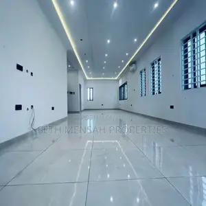 4bdrm House in 4 Bedroom House For for sale