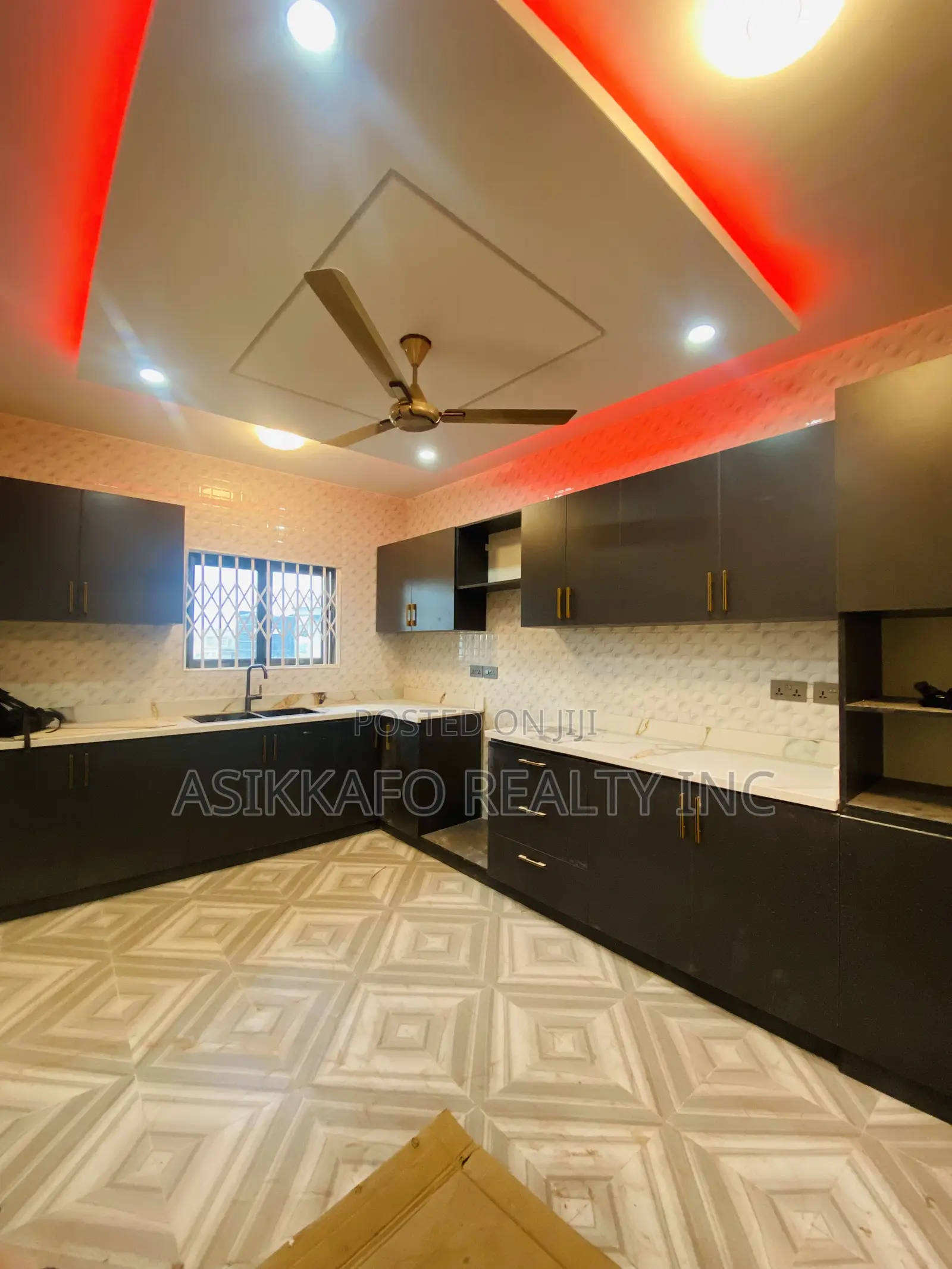 3bdrm Apartment in Manet-Agblezaa, Spintex for rent