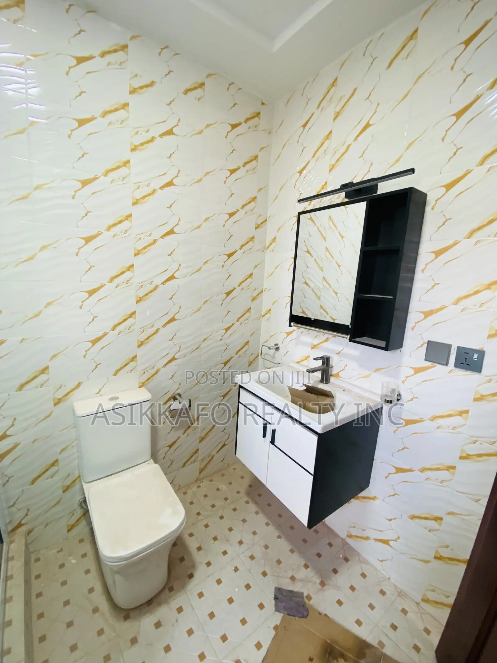 3bdrm Apartment in Manet-Agblezaa, Spintex for rent