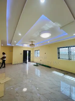 3bdrm Apartment in Manet-Agblezaa, Spintex for rent