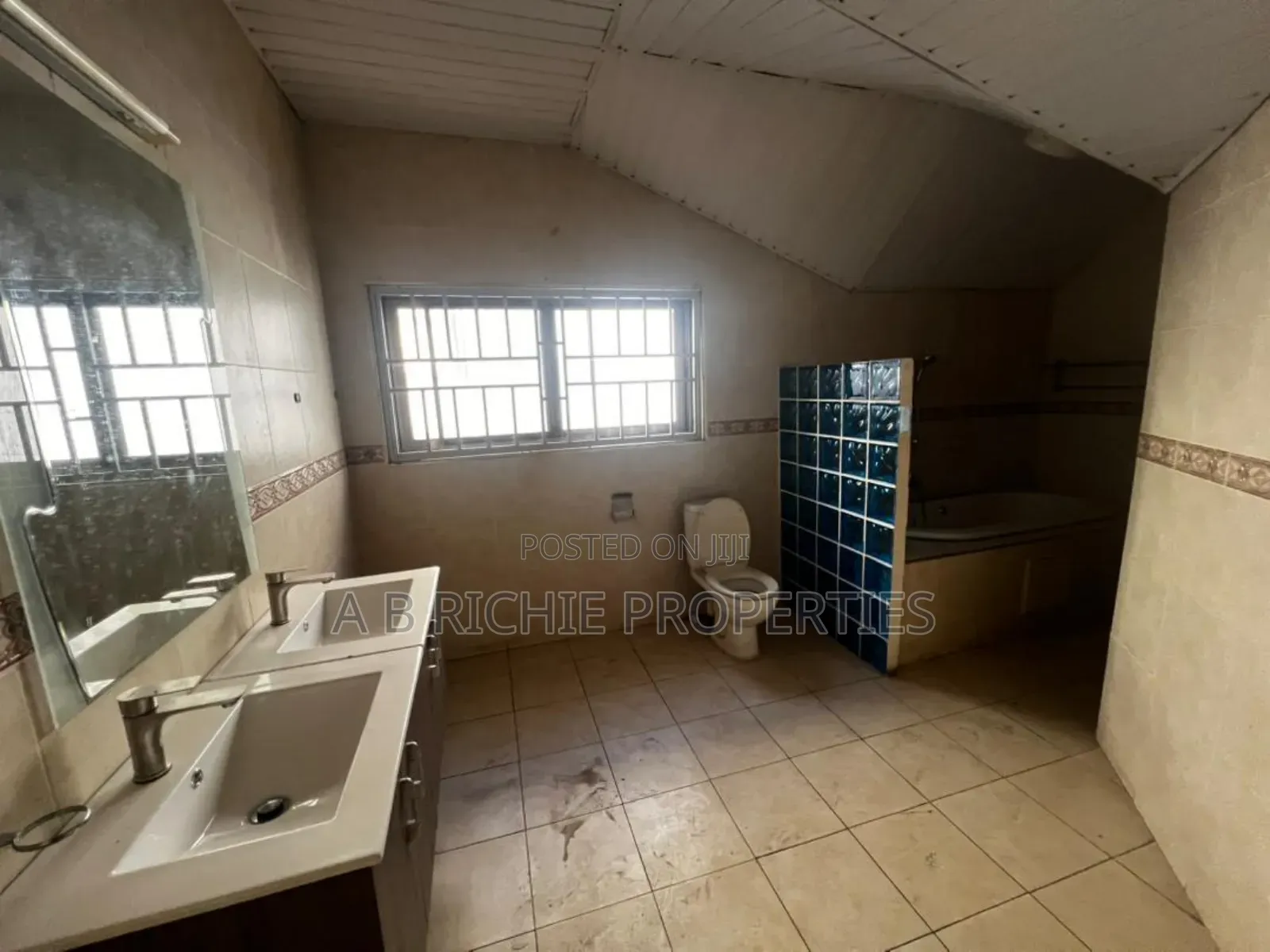 4bdrm House in Ab Richie Properties, Boundary Road Area for rent