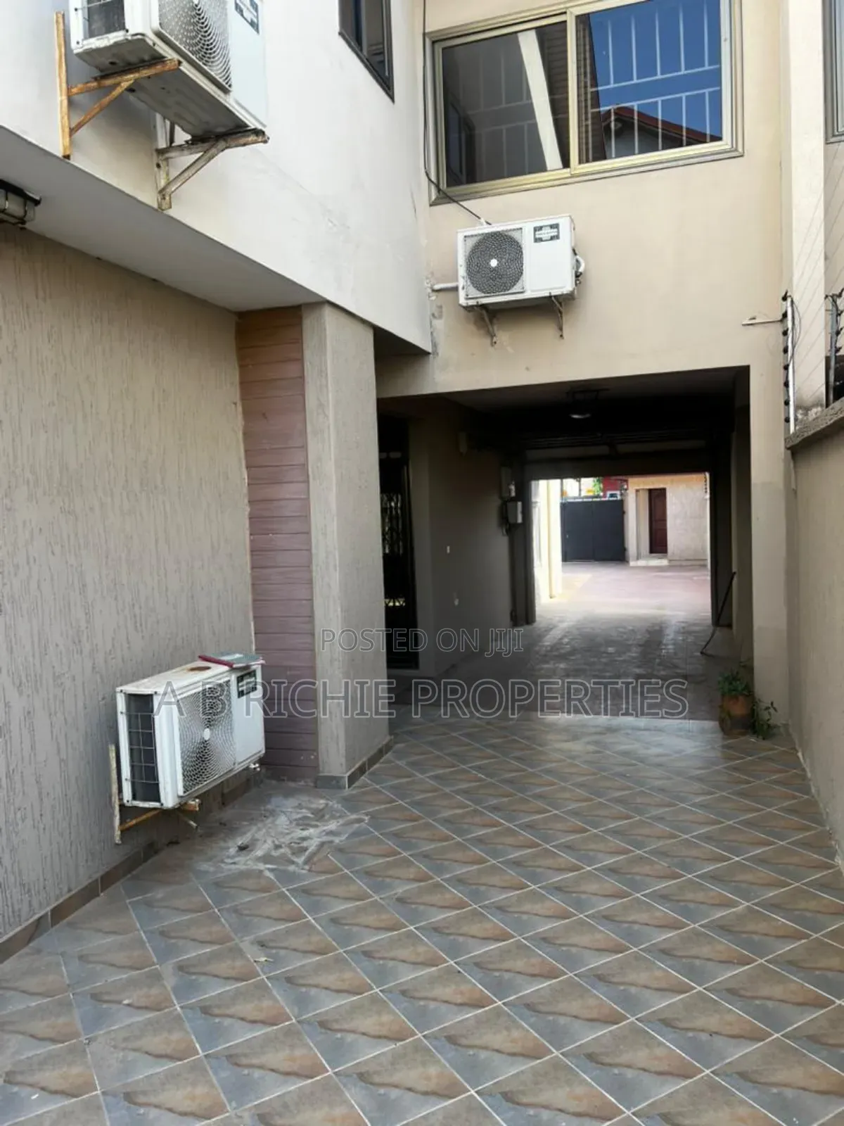 4bdrm House in Ab Richie Properties, Boundary Road Area for rent