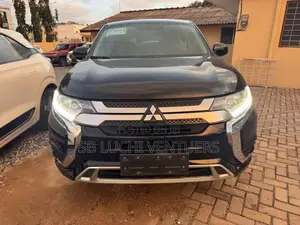 Mitsubishi Outlander 2019 Black