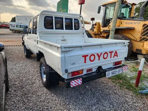 Toyota Land Cruiser 79 Series 2021 White