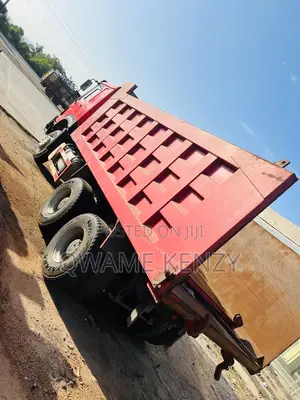 Howo Truck 2025 Red