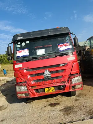Howo Truck 2025 Red
