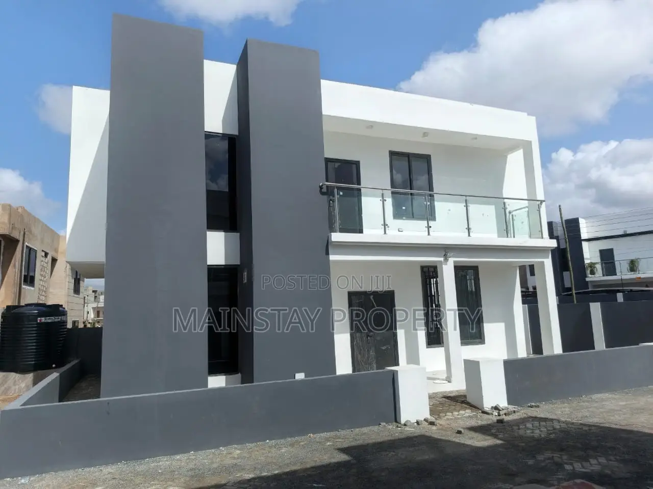 3bdrm Townhouse/Terrace in Mainstay Estates, Tseaddo for sale