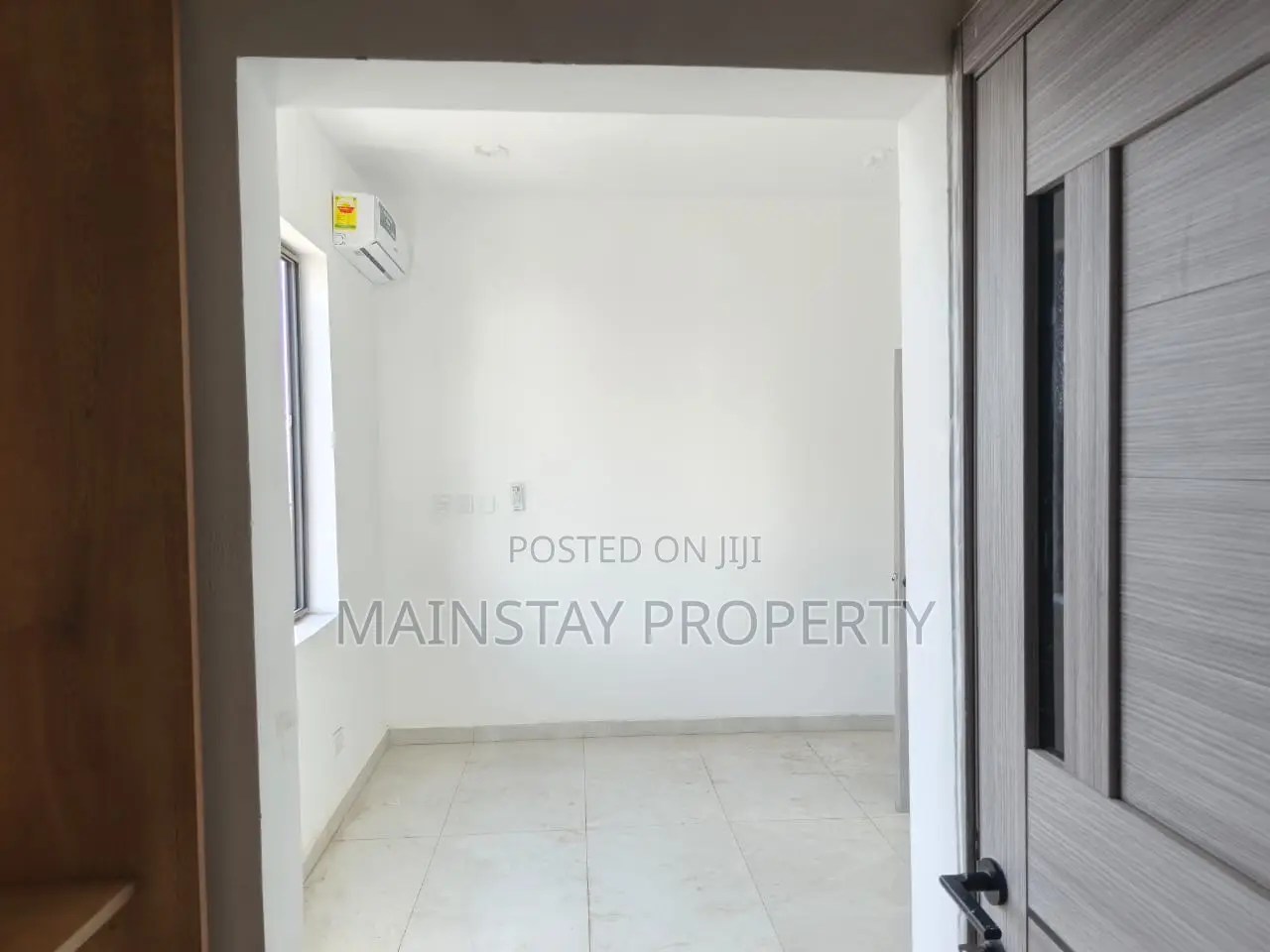 3bdrm Townhouse/Terrace in Mainstay Estates, Tseaddo for sale