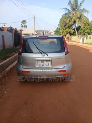 Nissan Note 1.6 Petrol 2010 Silver