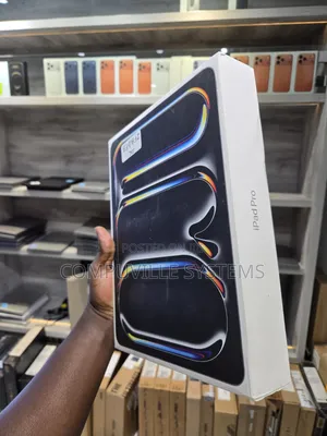 New Apple iPad Pro 13 (2024) 1 TB Black