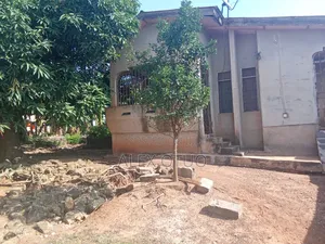 3bdrm House in Alex Otuo Properties, Kumasi Metropolitan for sale