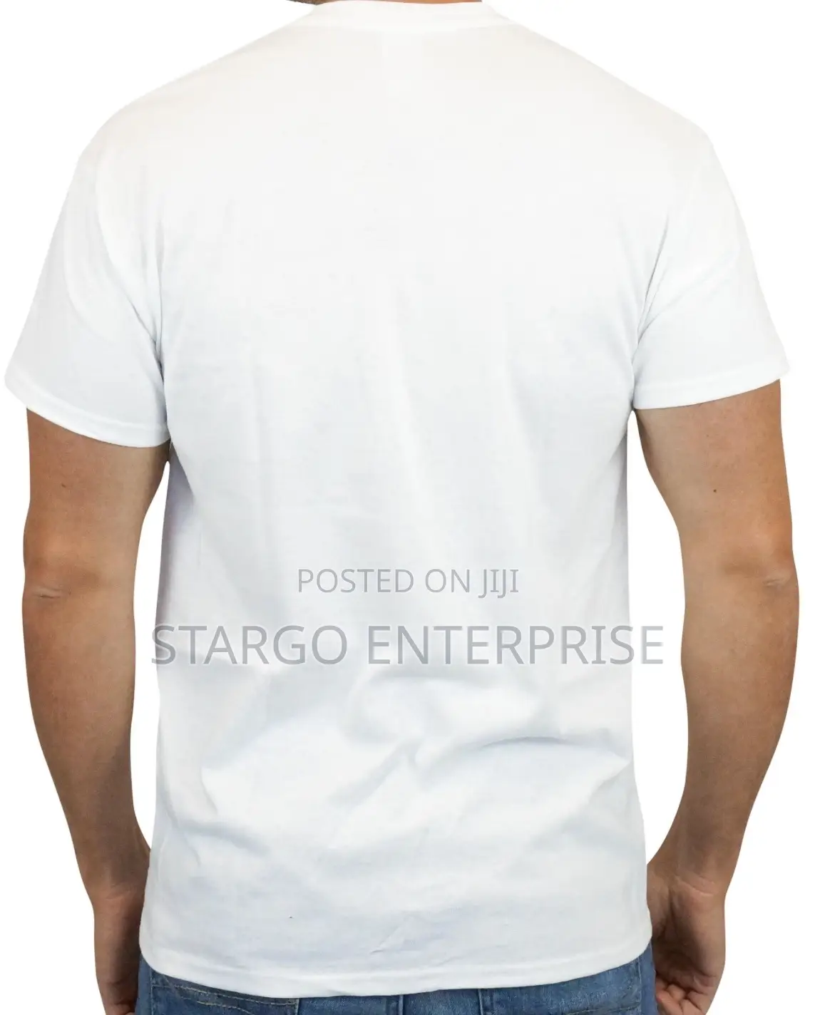 Gildan Plain White Tshirt