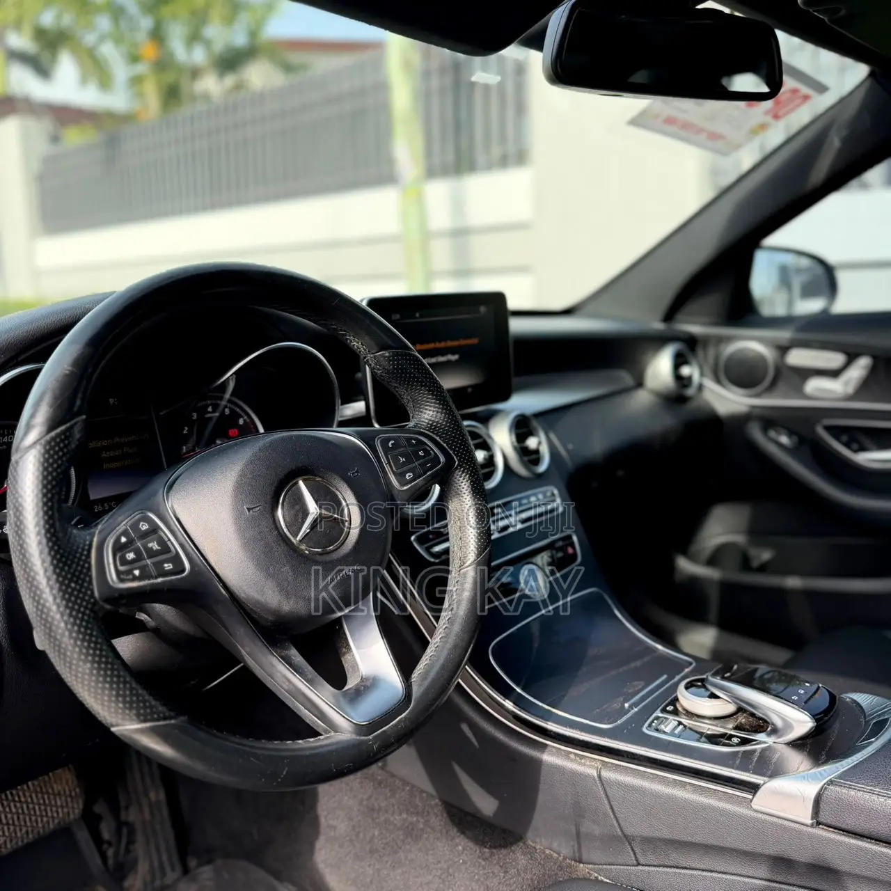 Mercedes-Benz C300 Sport 4Matic Sedan AWD (2.0L 4cyl 7A) 2017 White