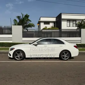 Mercedes-Benz C300 Sport 4Matic Sedan AWD (2.0L 4cyl 7A) 2017 White