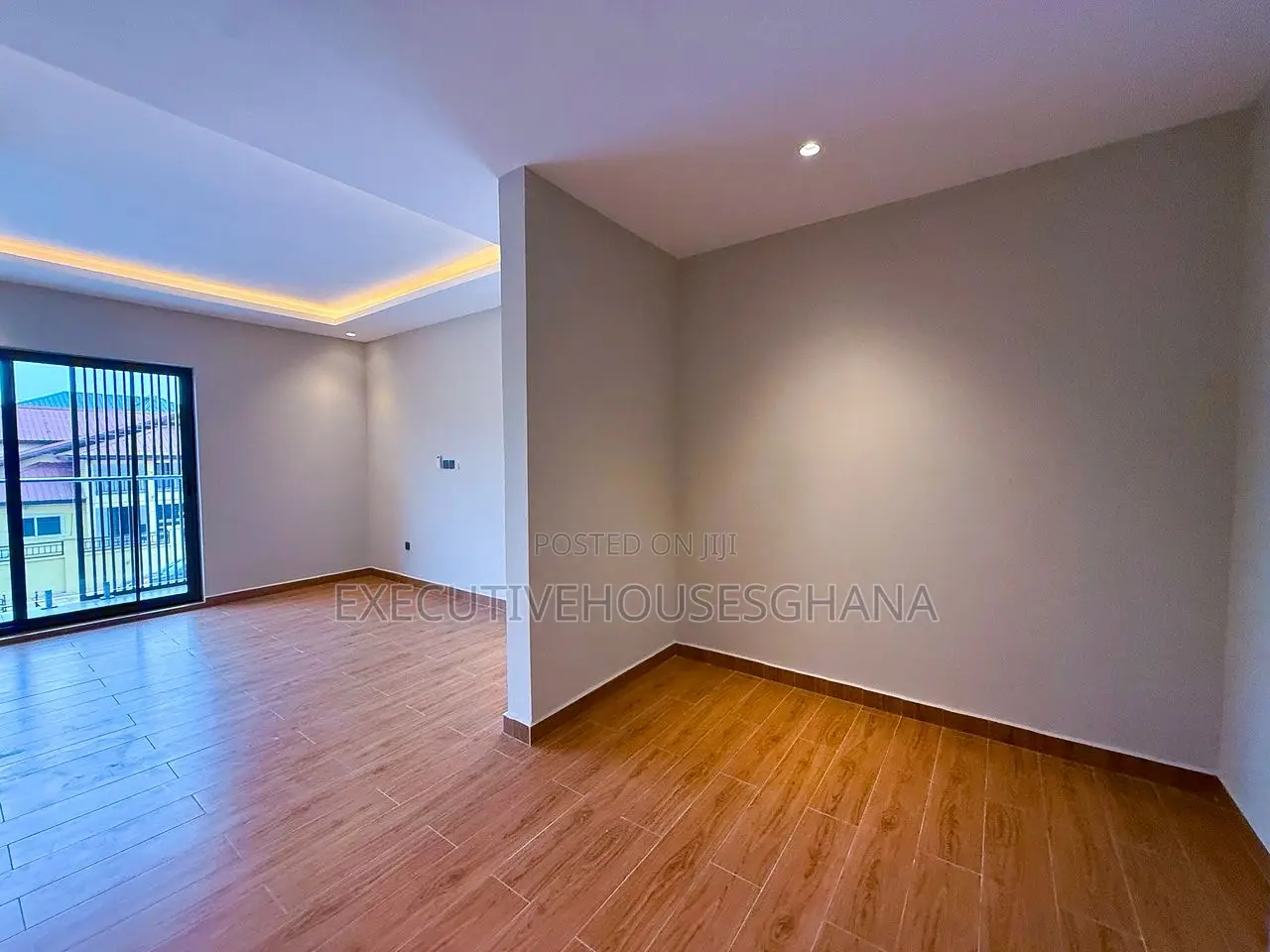 4bdrm House in Ashaley Botwe for sale
