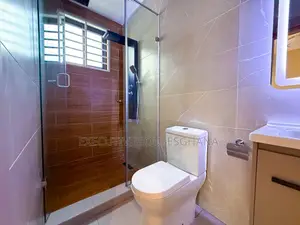 4bdrm House in Ashaley Botwe for sale