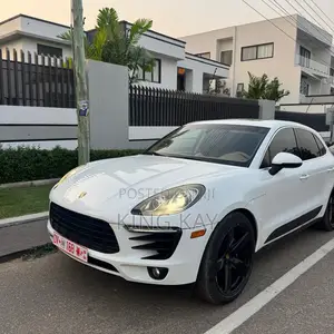 Porsche Macan Turbo 2016 White