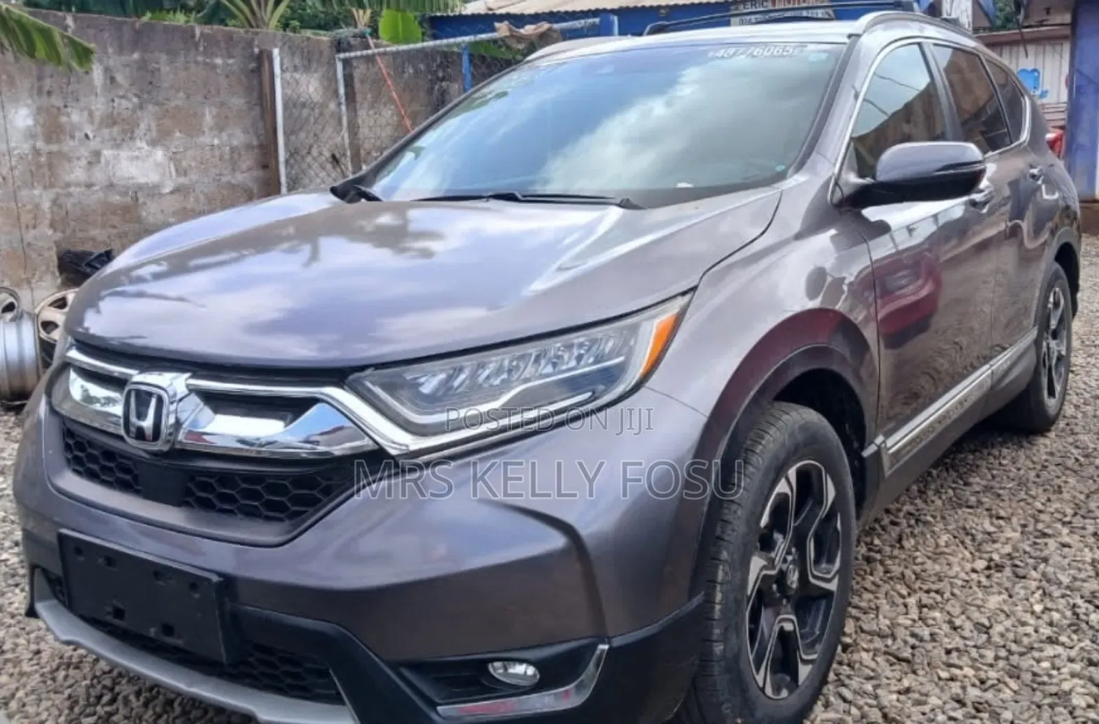 Honda CR-V Touring 4dr SUV AWD (1.5L 4cyl CVT) 2017 Gray