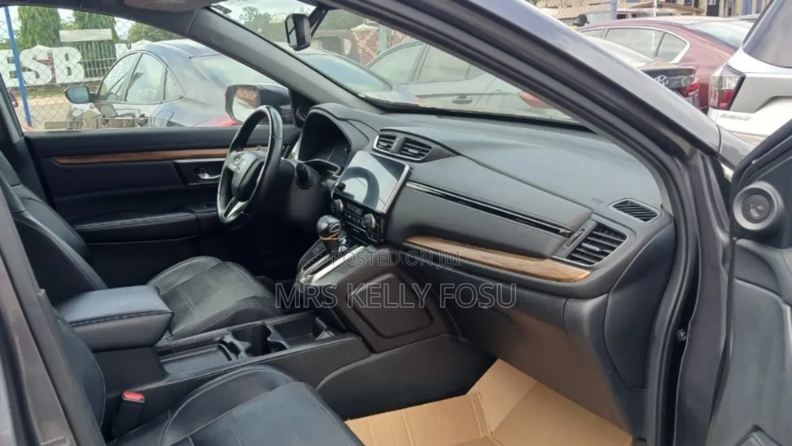 Honda CR-V Touring 4dr SUV AWD (1.5L 4cyl CVT) 2017 Gray