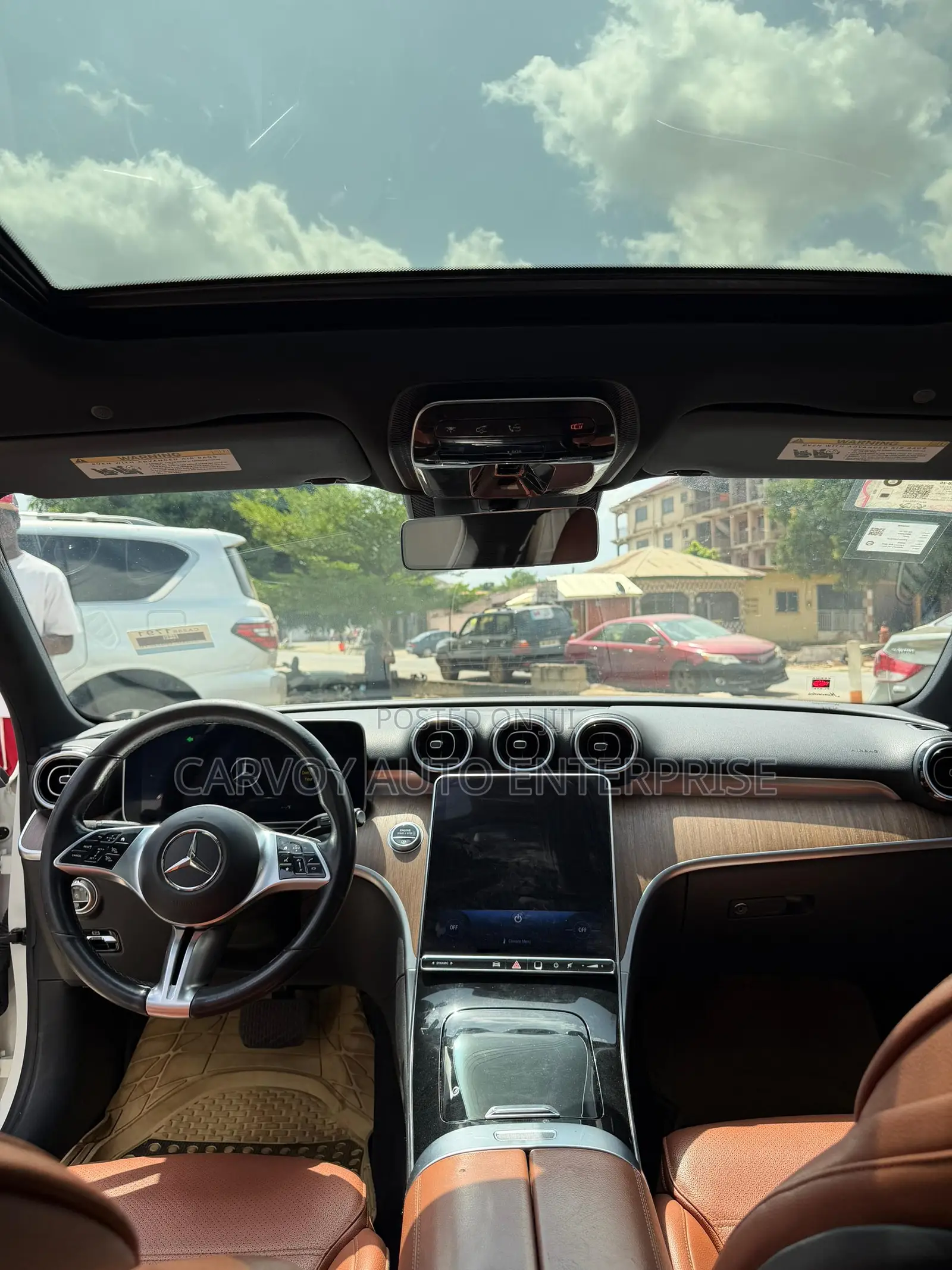 Mercedes-Benz C300 2023 White