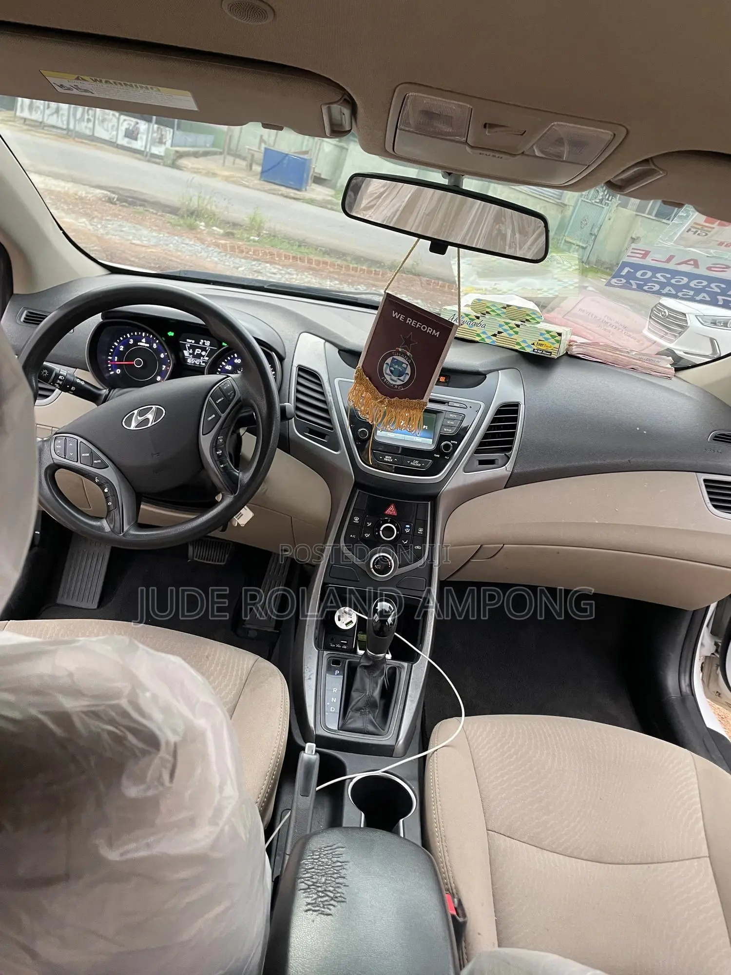 Hyundai Elantra SE 4dr Sedan (1.8L 4cyl 6A) 2015 White