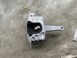 Hyundai Elantra 2017/18 Aluminum Passenger Side Engine Seat