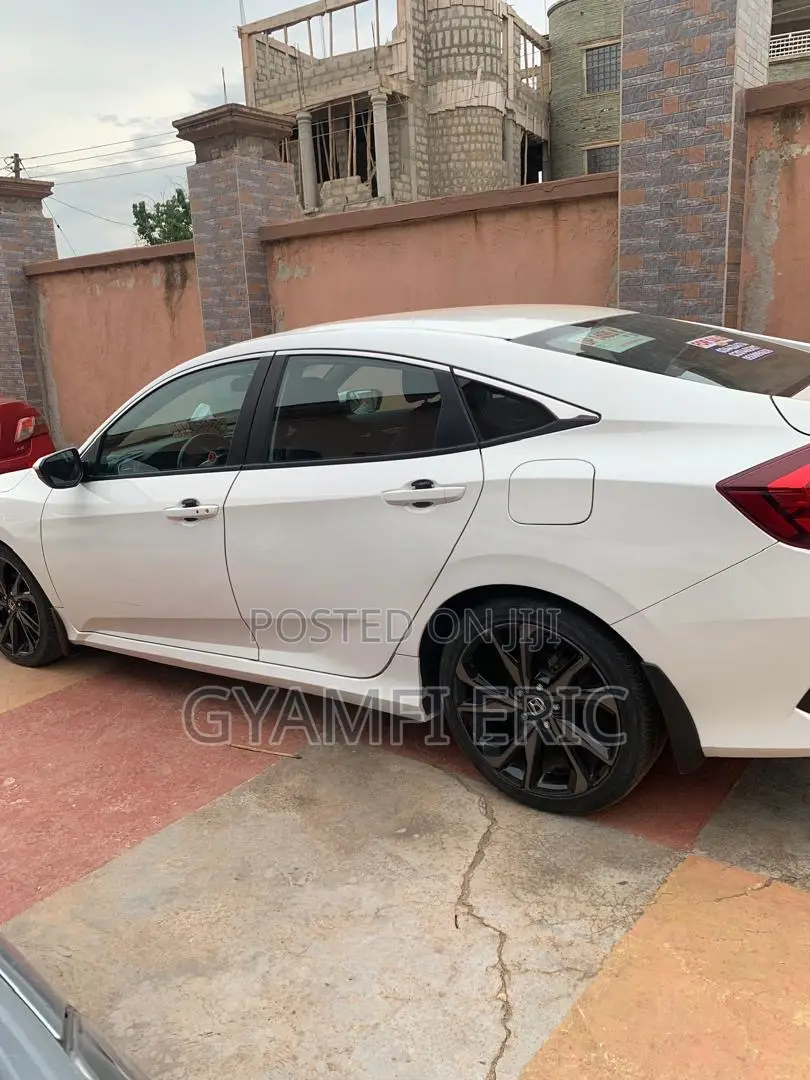 Honda Civic Sport Coupe 2019 White