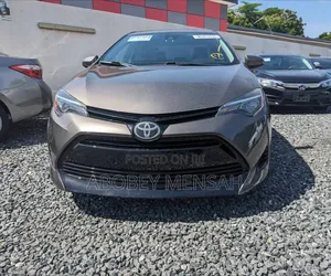 Toyota Corolla LE ECO w/Package 1 4dr Sedan (1.8L 4cyl CVT) 2017 Brown