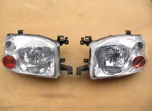 Nissan Hard Body D22 Headlight