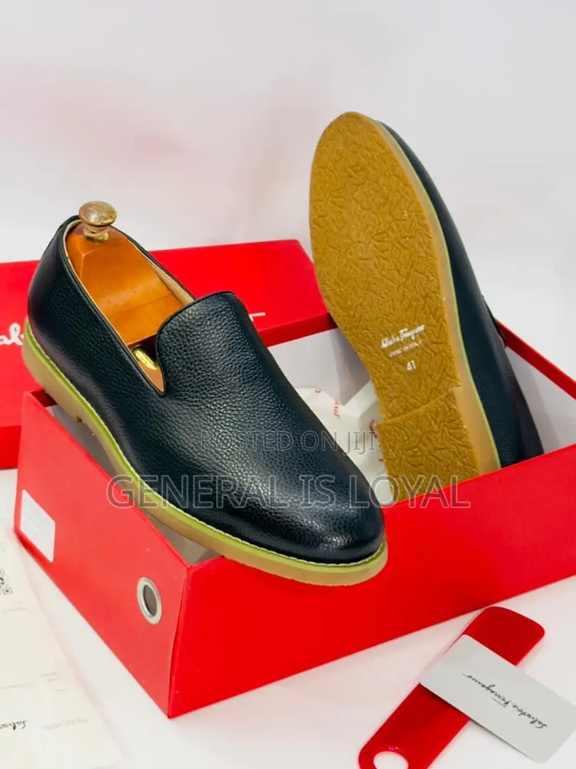 Ferragamo Salvatore Black Easy Wear Men’S Loafers Shoes
