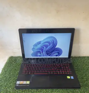 Laptop Lenovo 8GB Intel Core i7 HDD 1T