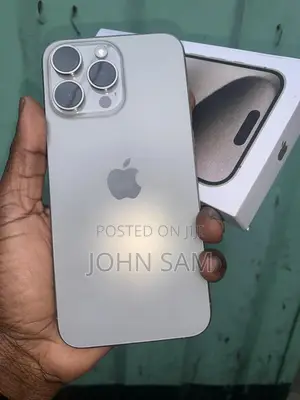 Apple iPhone 15 Pro Max 512 GB